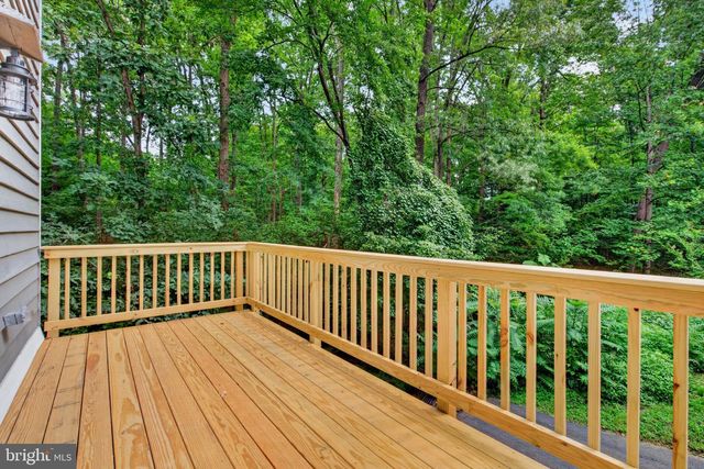 5 HUNTINGTON DR, Fredericksburg, VA 22405