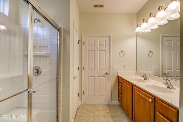 643 Meadowbrook Lane NW, Calabash, NC 28467