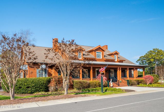 643 Meadowbrook Lane NW, Calabash, NC 28467