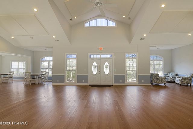 643 Meadowbrook Lane NW, Calabash, NC 28467