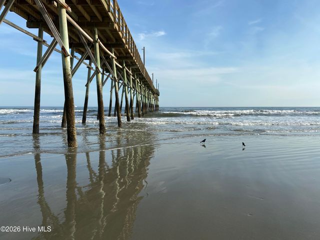 643 Meadowbrook Lane NW, Calabash, NC 28467