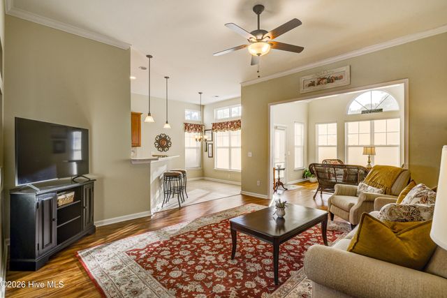 643 Meadowbrook Lane NW, Calabash, NC 28467