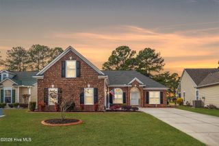 643 Meadowbrook Lane NW, Calabash, NC 28467