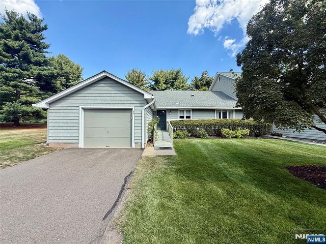64 Sunset Court, Mahwah, NJ 07430
