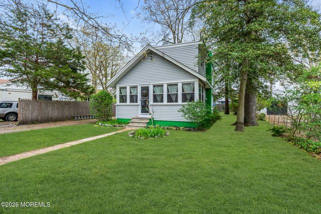 109 Martin Road, Toms River, NJ 08753
