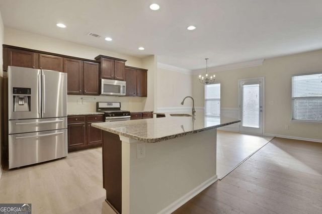 2526 Morgan Chase Drive, Buford, GA 30519