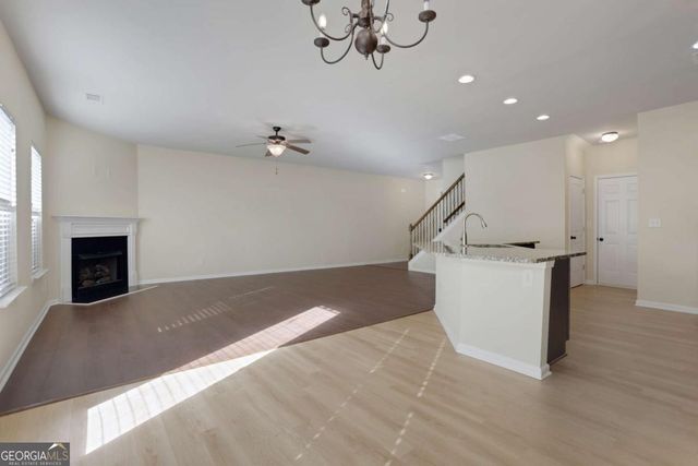 2526 Morgan Chase Drive, Buford, GA 30519