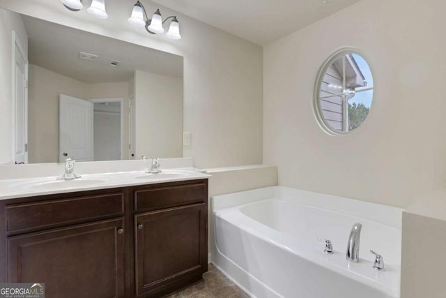 2526 Morgan Chase Drive, Buford, GA 30519