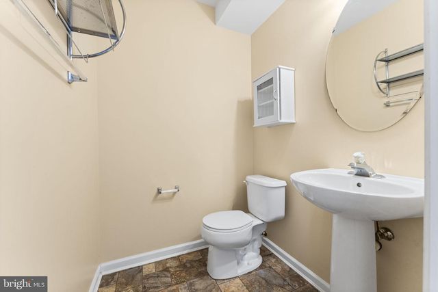 111 LAUREN PL, Newark, DE 19702
