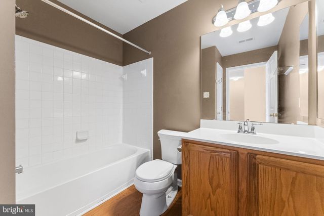 111 LAUREN PL, Newark, DE 19702