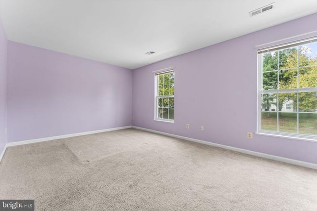 111 LAUREN PL, Newark, DE 19702