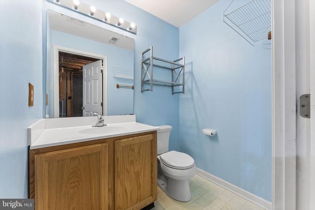 111 LAUREN PL, Newark, DE 19702