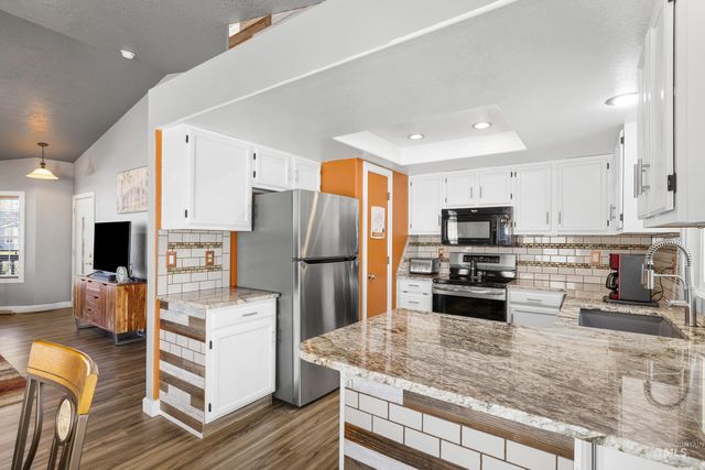 4883 S Rawhide Drive, Boise, ID 83709