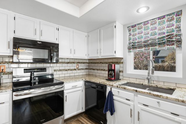 4883 S Rawhide Drive, Boise, ID 83709