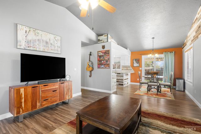 4883 S Rawhide Drive, Boise, ID 83709