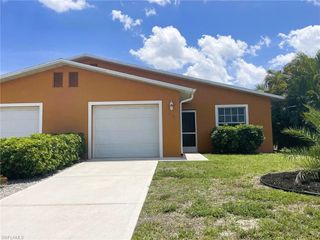616 SE 9th ST, Cape Coral, FL 33990