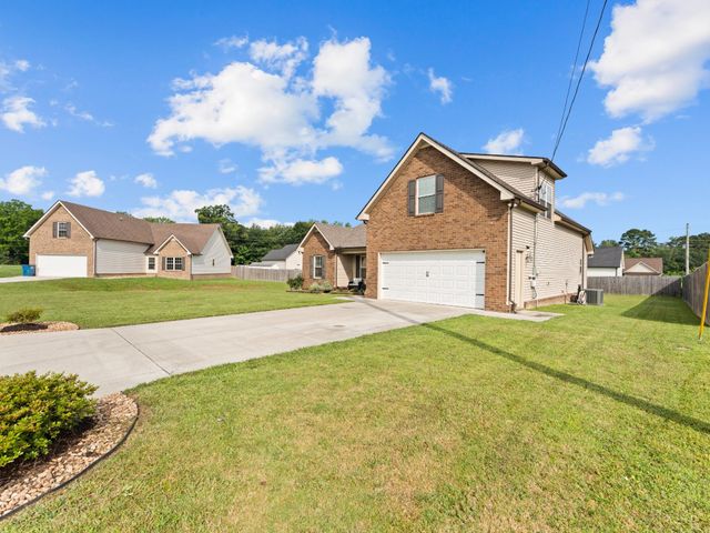 115 Grace Ct, Manchester, TN 37355