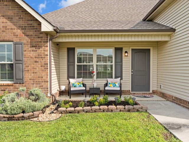 115 Grace Ct, Manchester, TN 37355