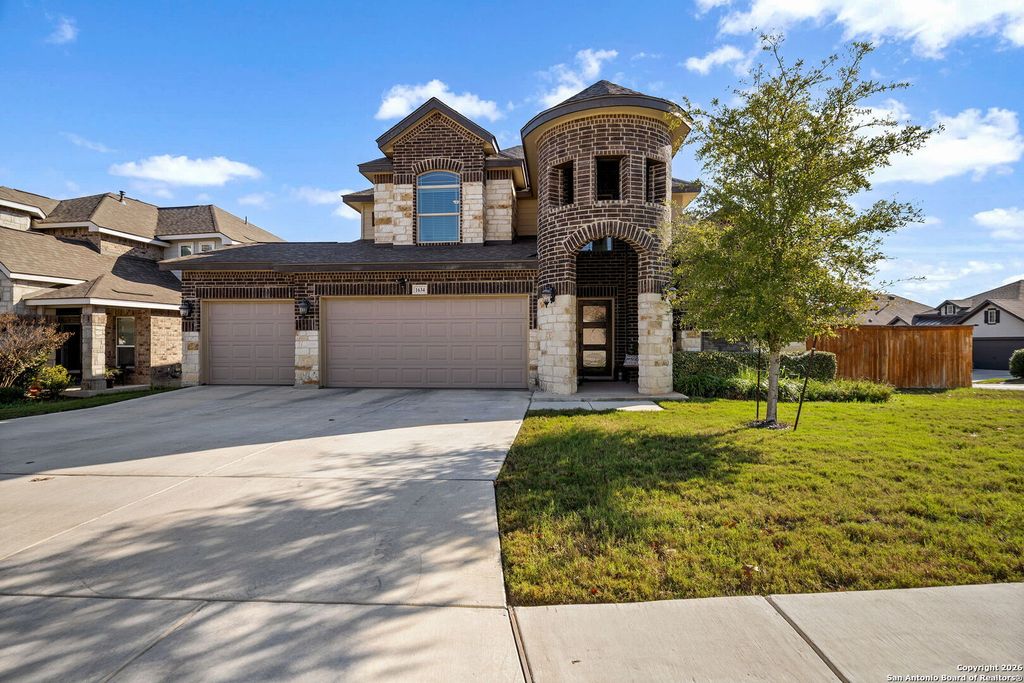 1634 Iron Wolf Pass, San Antonio, TX 78245
