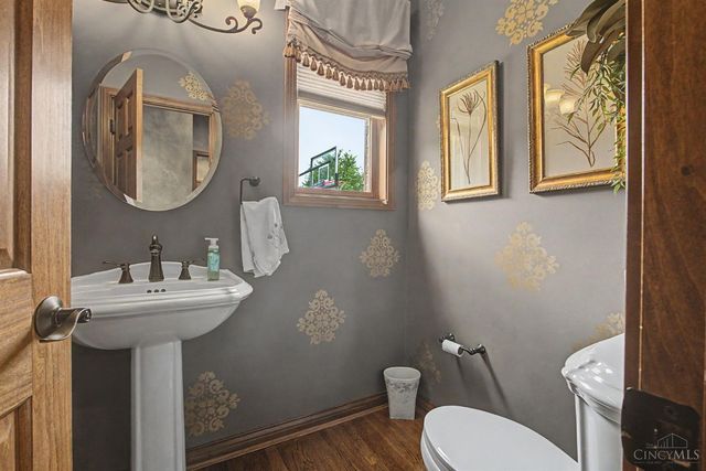 5869 Glynn Court, Delhi Twp, OH 45233