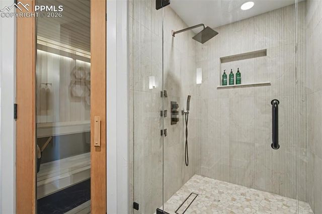 19125 Hilltop Pines Path, Monument, CO 80132