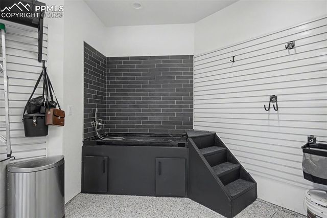 19125 Hilltop Pines Path, Monument, CO 80132