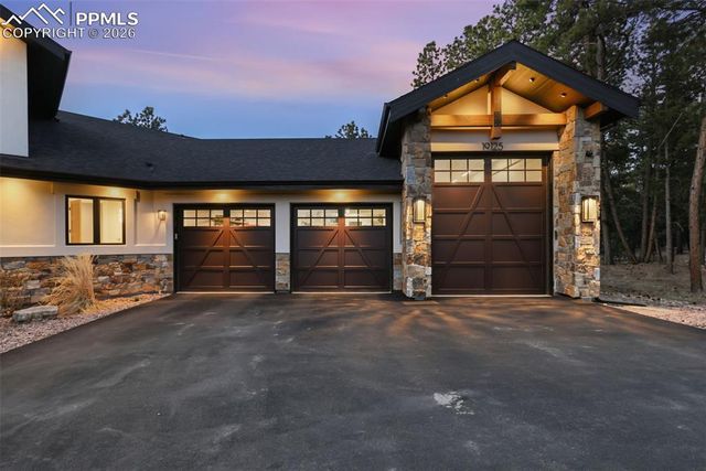 19125 Hilltop Pines Path, Monument, CO 80132