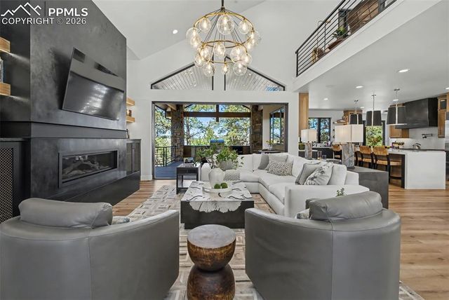 19125 Hilltop Pines Path, Monument, CO 80132