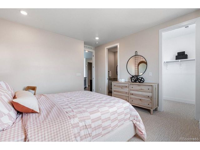 16576 W 93rd Pl, Arvada, CO 80007