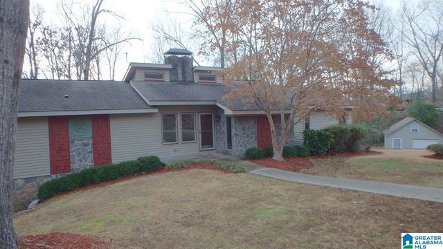 18 MILLER DRIVE, Sylacauga, AL 35151