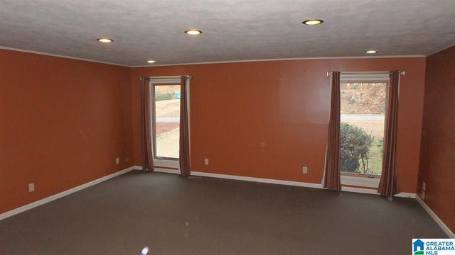 18 MILLER DRIVE, Sylacauga, AL 35151