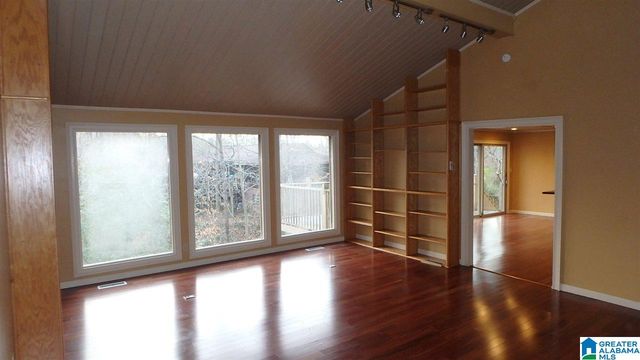 18 MILLER DRIVE, Sylacauga, AL 35151