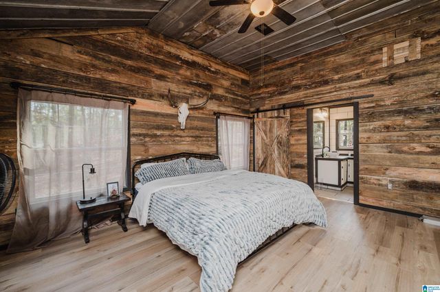 1310 WHITE OAK ROAD, Sylacauga, AL 35151