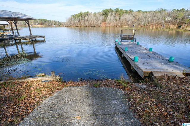 1310 WHITE OAK ROAD, Sylacauga, AL 35151