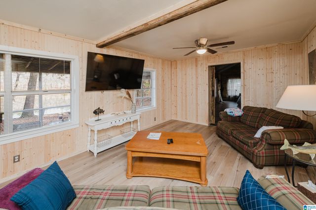 1310 WHITE OAK ROAD, Sylacauga, AL 35151