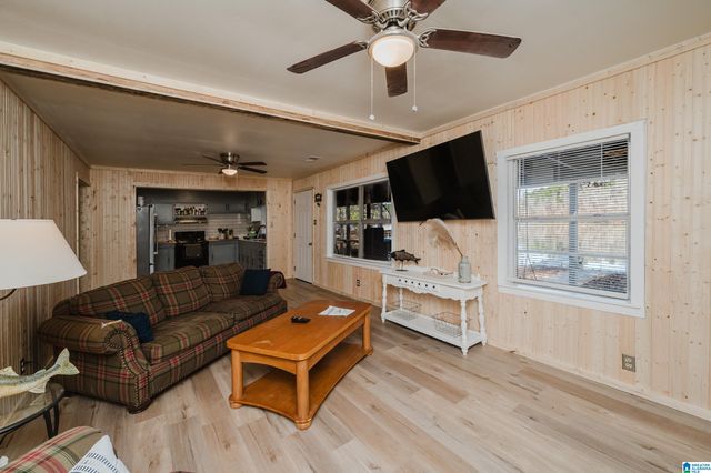 1310 WHITE OAK ROAD, Sylacauga, AL 35151