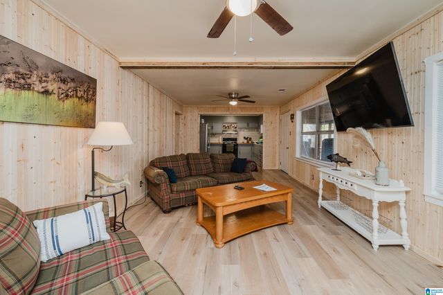 1310 WHITE OAK ROAD, Sylacauga, AL 35151