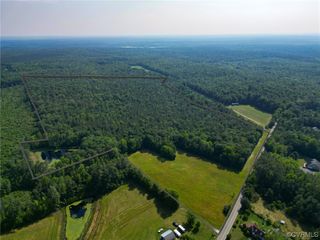13601 River Rd, Chesterfield, VA 23838