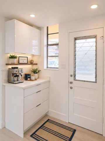 2999 Point East Dr C101, Aventura, FL 33160