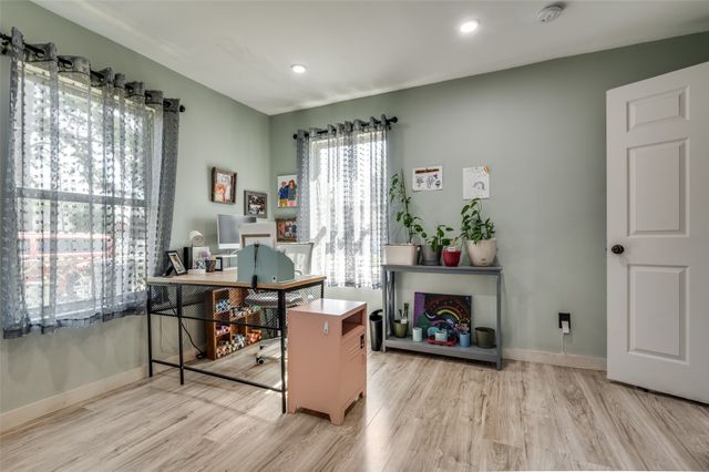 2535 Ghent Street, Dallas, TX 75215