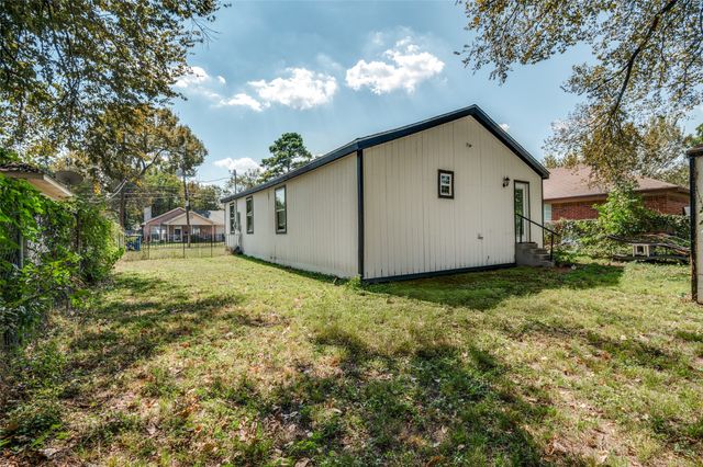 2535 Ghent Street, Dallas, TX 75215