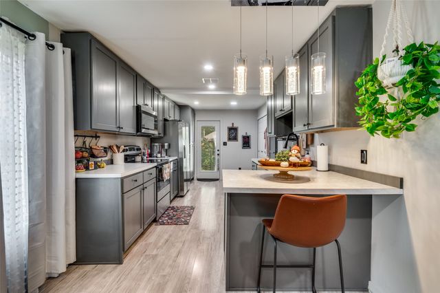 2535 Ghent Street, Dallas, TX 75215
