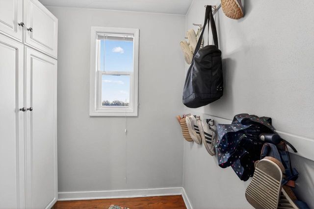 1429 Macarthur Road, Madison, WI 53714