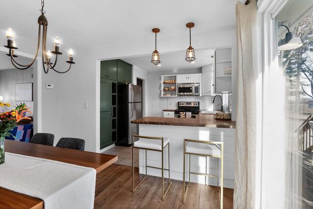 1429 Macarthur Road, Madison, WI 53714