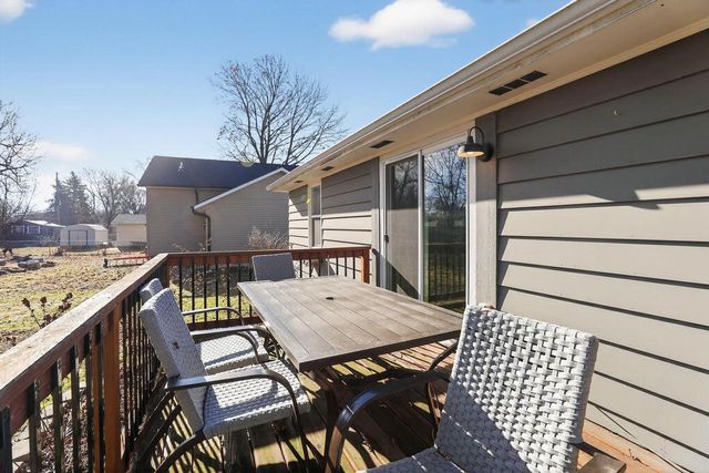 1429 Macarthur Road, Madison, WI 53714