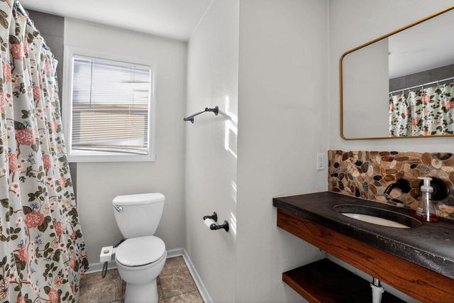 1429 Macarthur Road, Madison, WI 53714