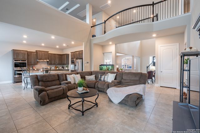 6527 Tallow Way, Converse, TX 78109