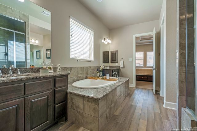 6527 Tallow Way, Converse, TX 78109