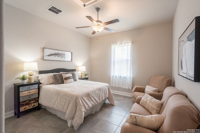 6527 Tallow Way, Converse, TX 78109