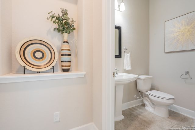 6527 Tallow Way, Converse, TX 78109